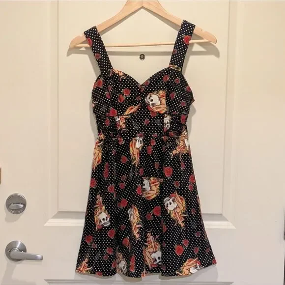 EUC Hot Topic 2013 S Cotton Rose and Flaming Skull Polka Dot Pinup Dress - Picture 1 of 4